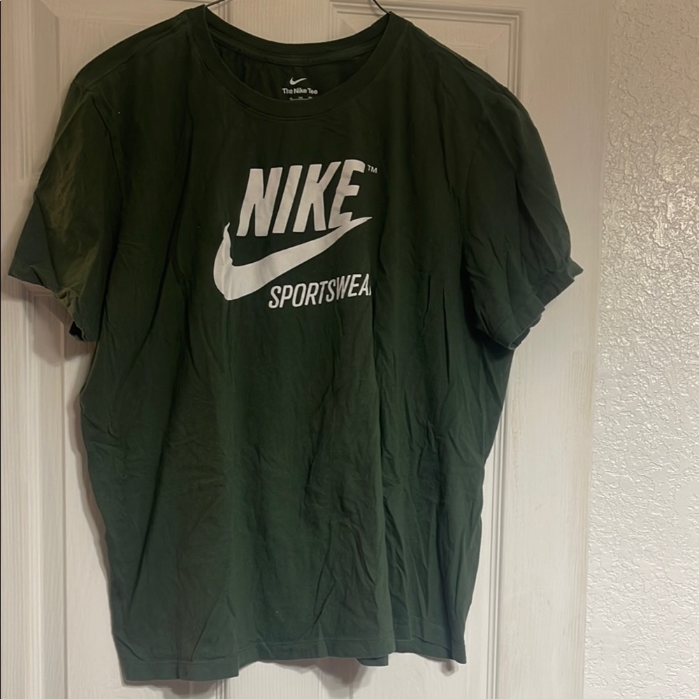 Nike Green Short Sleeve Tee with Logo